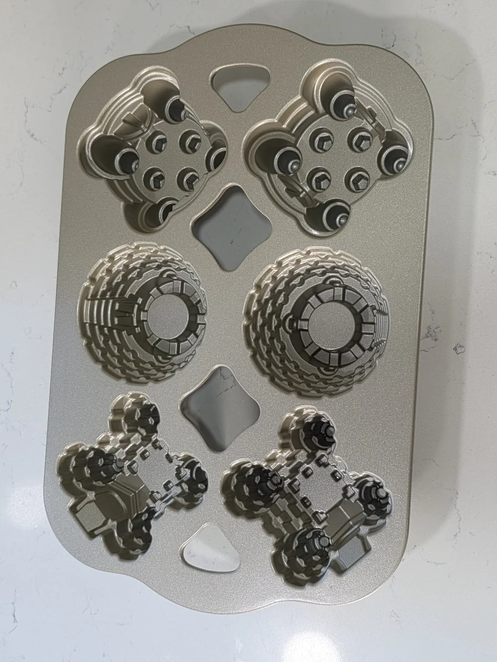 Nordic Ware Sand Castle Cakelette Pan 5 Cups/1.2L Mini Cakes Bakeware 6 Cavity